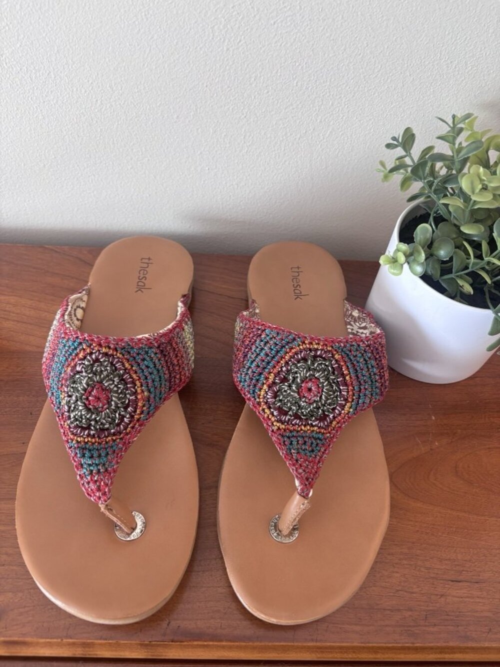 The Sak Womens Size 9 Thong Sandals Multi Color Crochet Top Bohemian